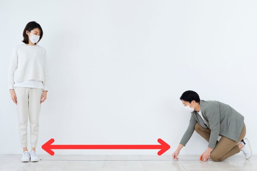 スズメバチが追いかけてくる距離はどれくらい？