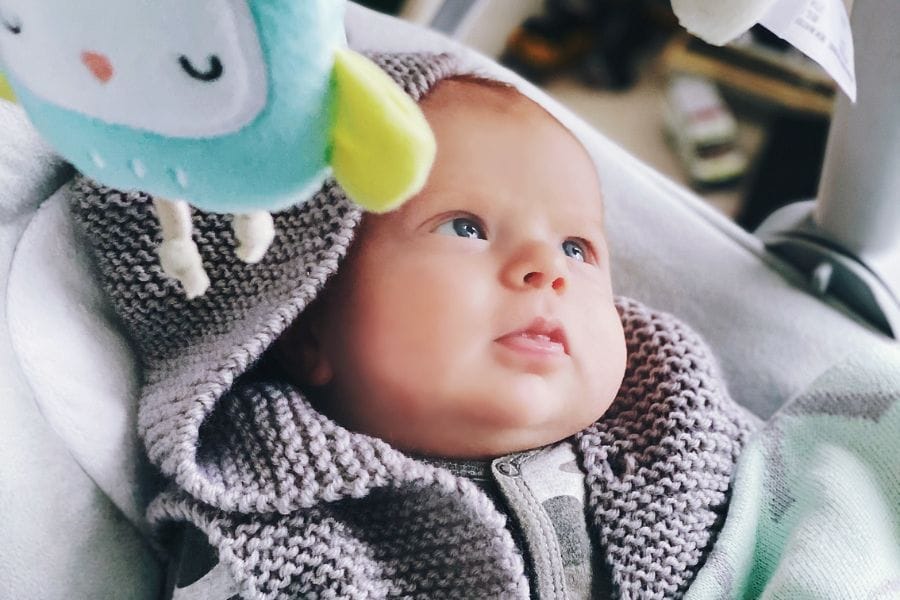 はちみつを1歳未満の乳児に与えてはダメな理由